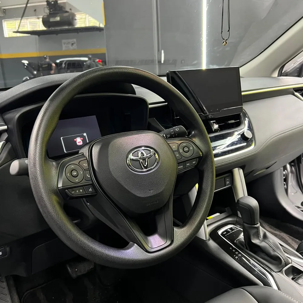Toyota Corolla Cross ELITE 2025 Gris Caracas