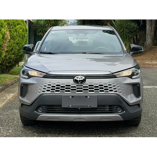 Toyota Corolla Cross 2026 Gris Caracas