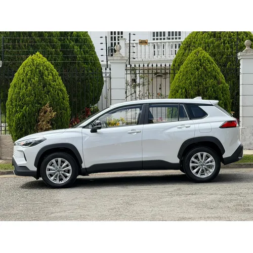Toyota Corolla Cross 2026 Blanco Caracas
