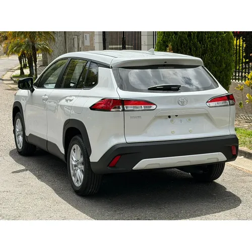 Toyota Corolla Cross 2026 Blanco Caracas