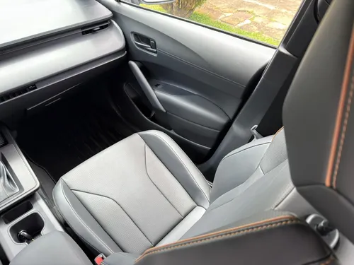 Toyota Corolla Cross 2026 Blanco Caracas