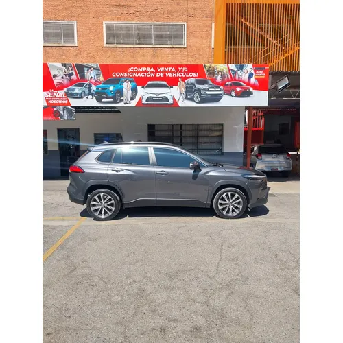 Toyota Corolla Cross G 2024 Gris Caracas
