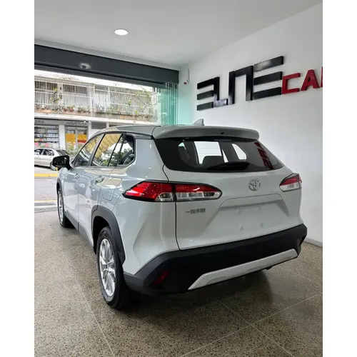 Toyota Corolla Cross 2025 Blanco Caracas