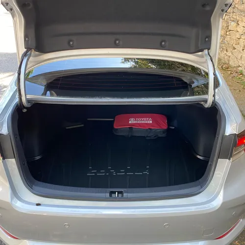 Toyota Corolla XLI 2024 Plateado Caracas
