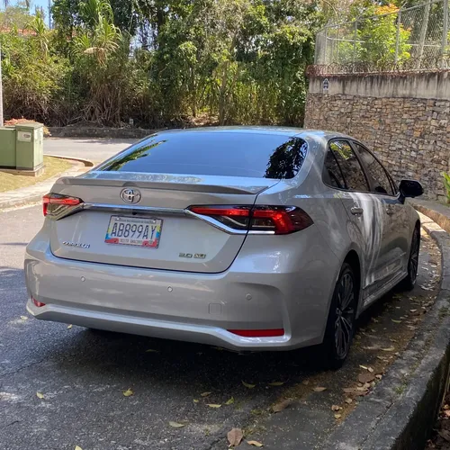 Toyota Corolla XLI 2024 Plateado Caracas