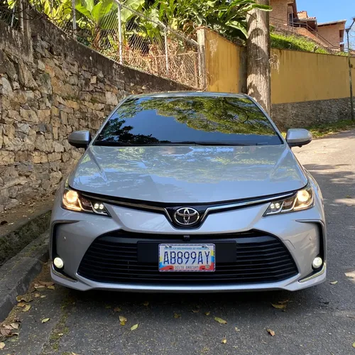 Toyota Corolla XLI 2024 Plateado Caracas