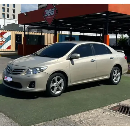 Toyota Corolla GLI 2013 Dorado Lechería