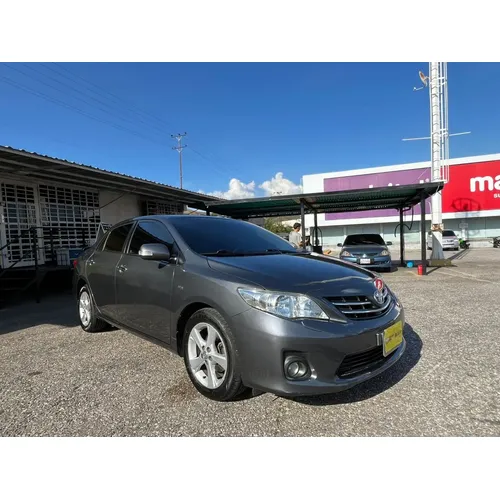 Toyota Corolla GLI 2013 Gris Valencia