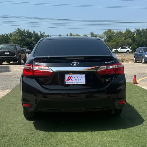 Toyota Corolla GLI 2015 Negro Lechería