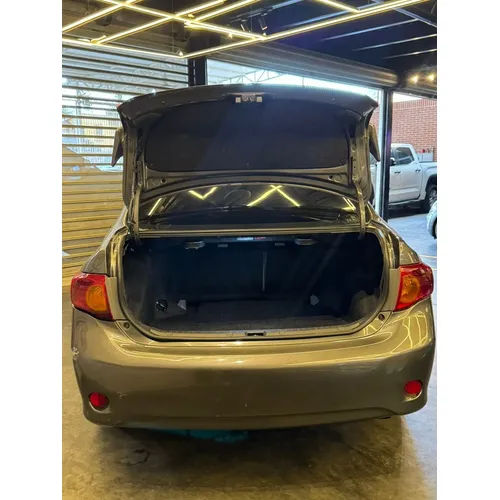 Toyota Corolla GLI 2009 Gris Caracas