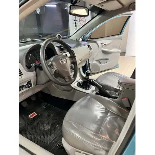 Toyota Corolla GLI 2010 Verde Caracas