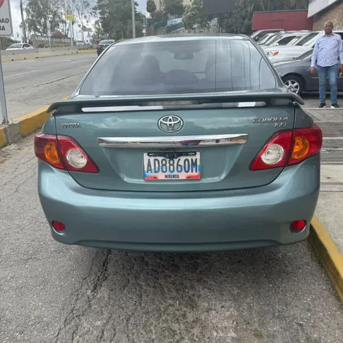 Toyota Corolla GLI 2011 Verde Caracas