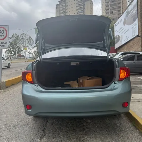 Toyota Corolla GLI 2011 Verde Caracas