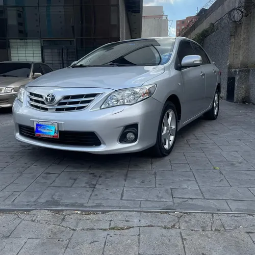 Toyota Corolla GLI 2012 Plateado Caracas