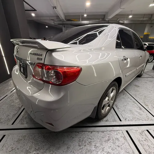 Toyota Corolla GLI 2012 Plateado Caracas