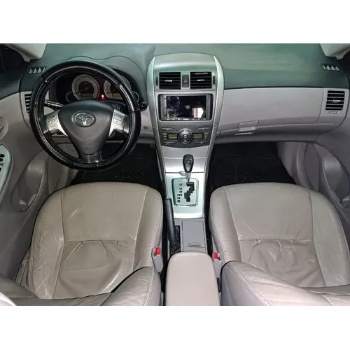 Toyota Corolla GLI 2012 Plateado Caracas