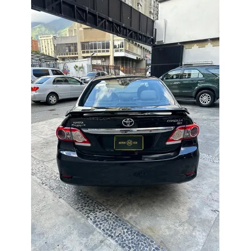 Toyota Corolla GLI 2012 Negro Caracas