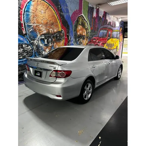 Toyota Corolla GLI 2012 Plateado Caracas