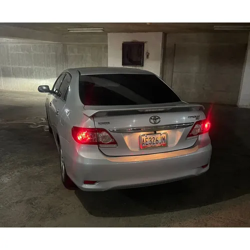 Toyota Corolla GLI 2012 Plateado Caracas