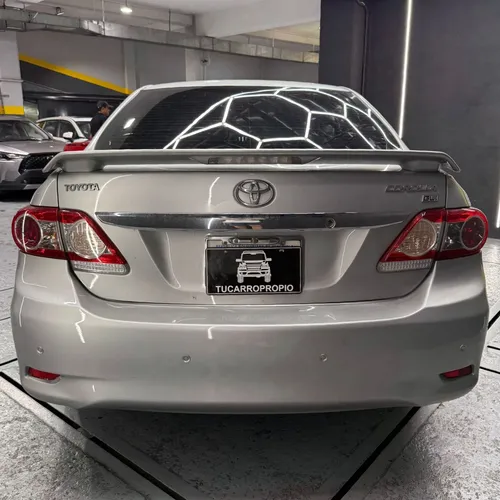 Toyota Corolla GLI 2012 Plateado Caracas