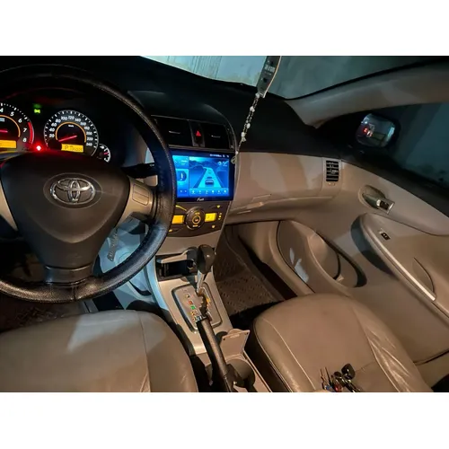 Toyota Corolla GLI 2012 Plateado Caracas