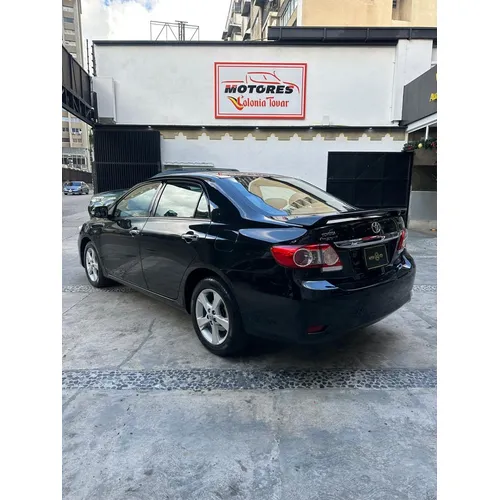 Toyota Corolla GLI 2012 Negro Caracas