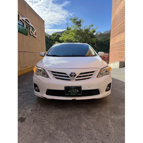 Toyota Corolla GLI 2012 Blanco Caracas