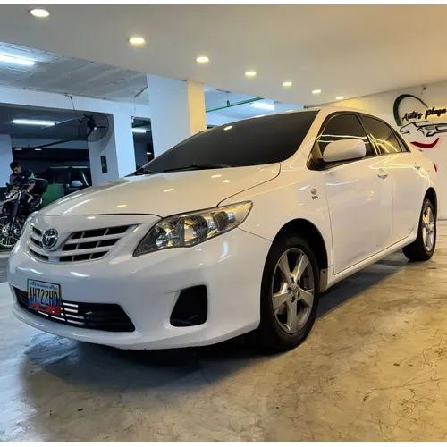 Toyota Corolla GLI 2012 Blanco Caracas