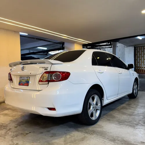 Toyota Corolla GLI 2012 Blanco Caracas