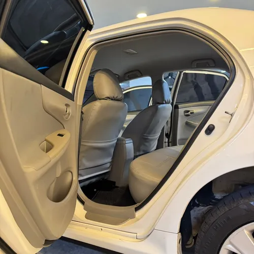 Toyota Corolla GLI 2012 Blanco Caracas