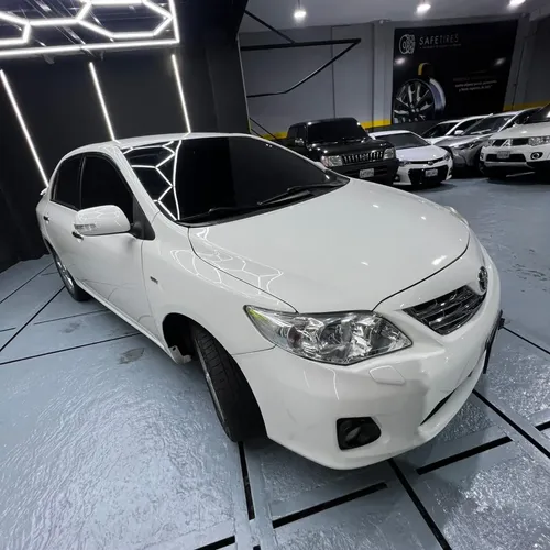 Toyota Corolla GLI 2013 Blanco Caracas
