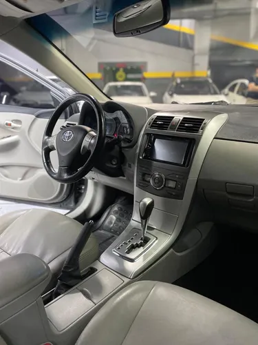 Toyota Corolla GLI 2013 Gris Caracas