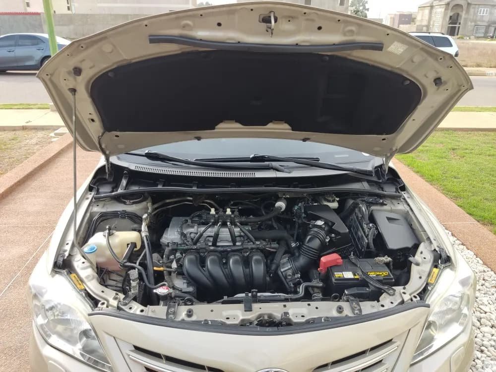Toyota Corolla Gli 2013 Dorado