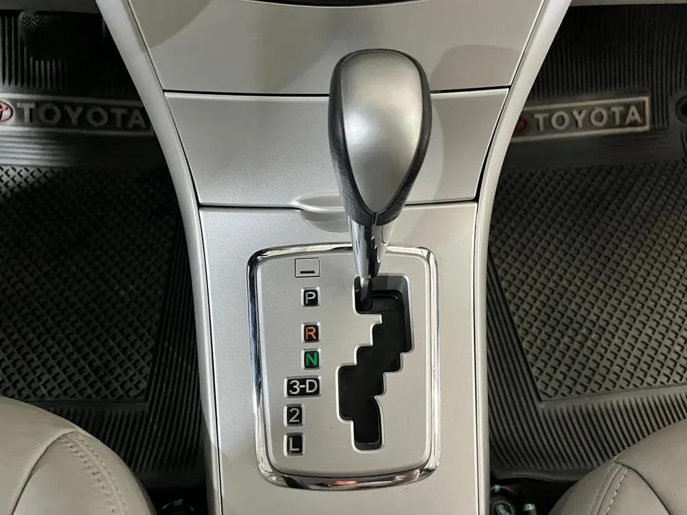 Toyota Corolla GLI 2014 Dorado Caracas