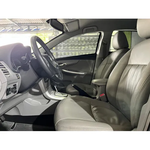 Toyota Corolla GLI 2014 Dorado Caracas