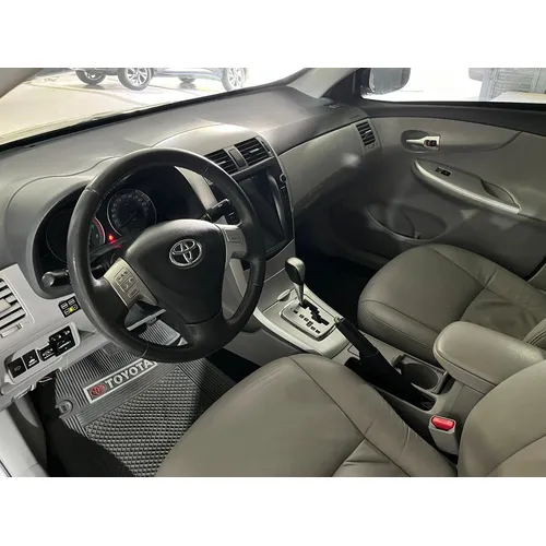 Toyota Corolla GLI 2014 Dorado Caracas