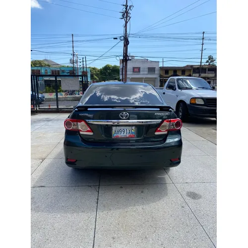 Toyota Corolla GLI 2014 Verde Valencia