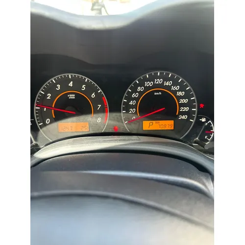 Toyota Corolla GLI 2014 Gris Caracas