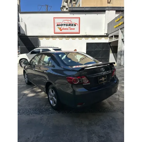 Toyota Corolla GLI 2014 Gris Caracas