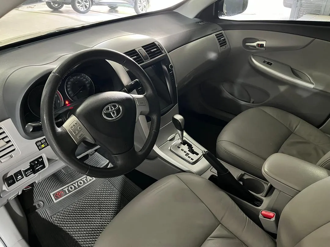 Toyota Corolla GLI 2014 Dorado Caracas