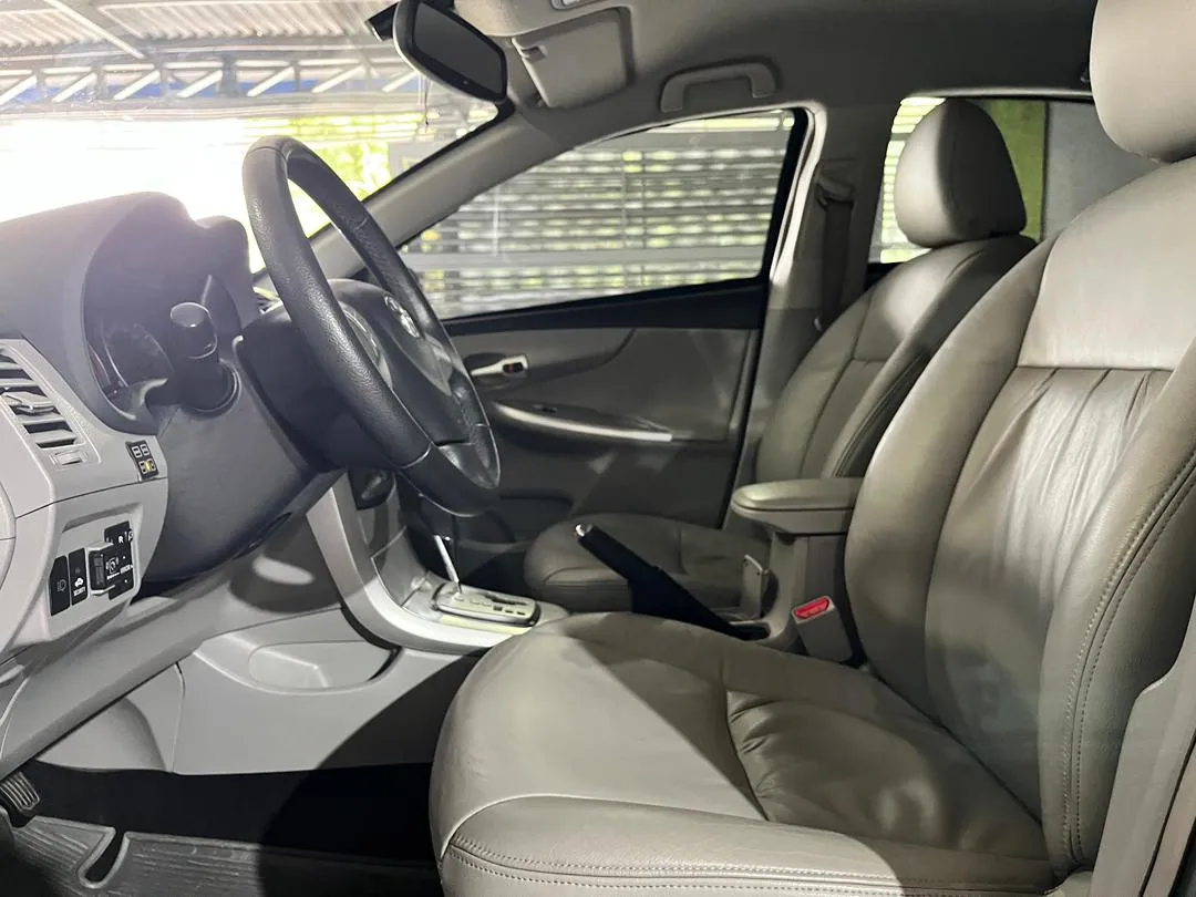 Toyota Corolla GLI 2014 Dorado Caracas