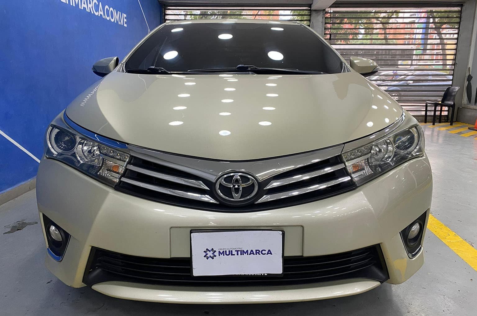 Toyota Corolla Gli 2015 Dorado