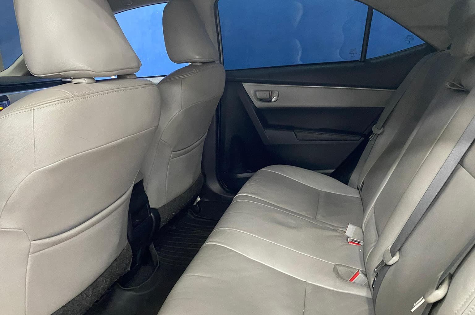 Toyota Corolla Gli 2015 Dorado