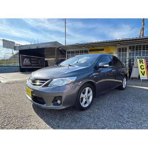 Toyota Corolla GLI 2013 Gris Valencia