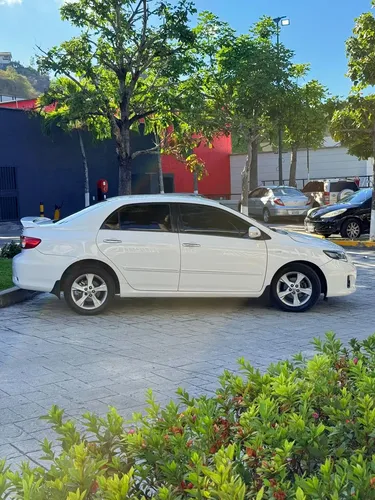 Toyota Corolla GLI 2011 Blanco Caracas