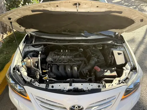 Toyota Corolla GLI 2011 Blanco Caracas