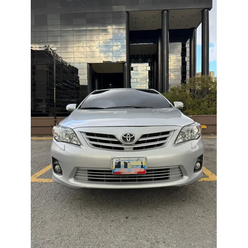 Toyota Corolla GLI 2011 Gris Caracas