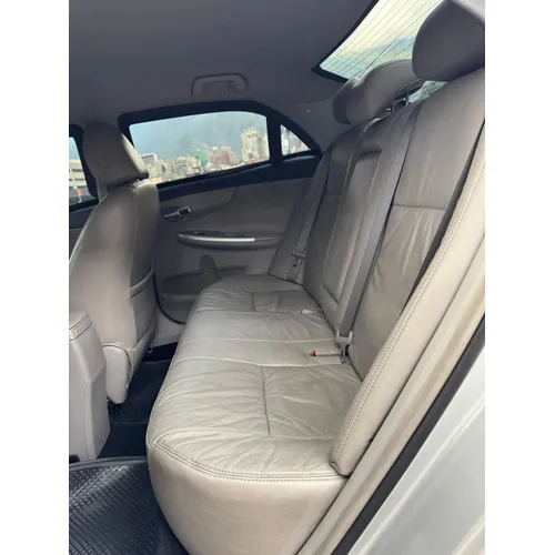 Toyota Corolla GLI 2011 Gris Caracas