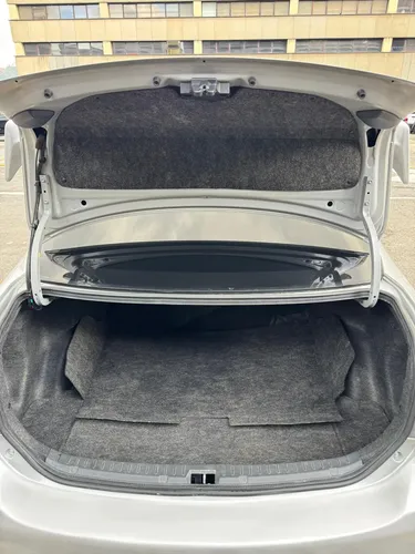 Toyota Corolla GLI 2011 Gris Caracas