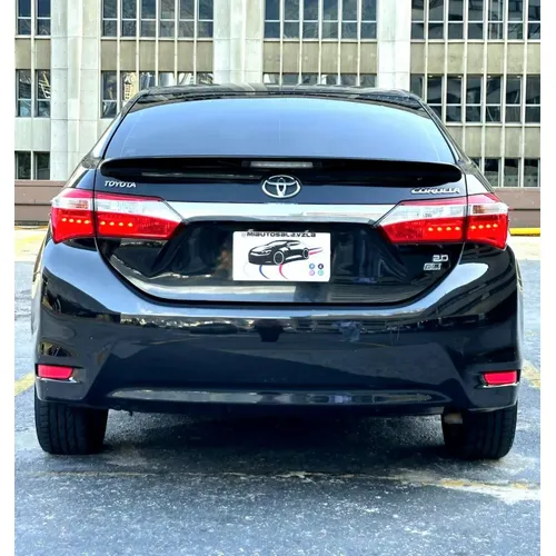 Toyota Corolla GLI 2015 Negro Caracas